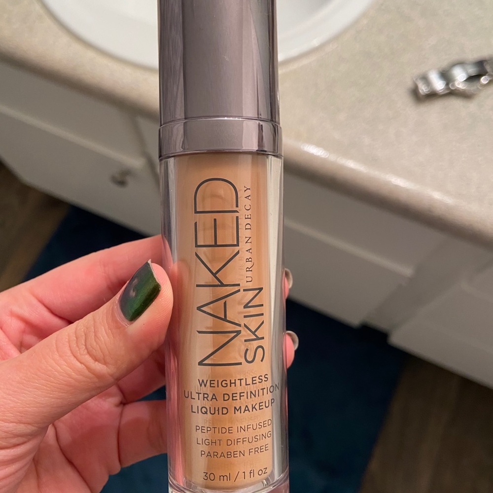 Urban Decay Naked Skin Foundation